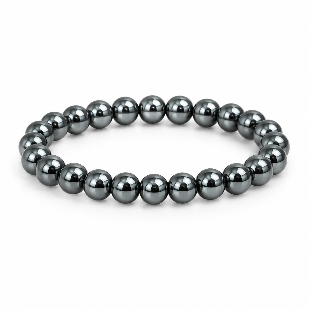 Bransoletka hematyt 8 mm ze srebrzystym metalicznym polyskiem, produkt na bialym tle